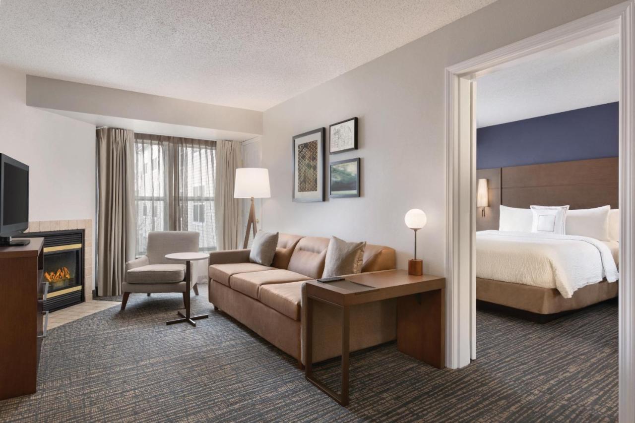 Residence Inn By Marriott Buffalo Galleria Mall Чиктовага Экстерьер фото