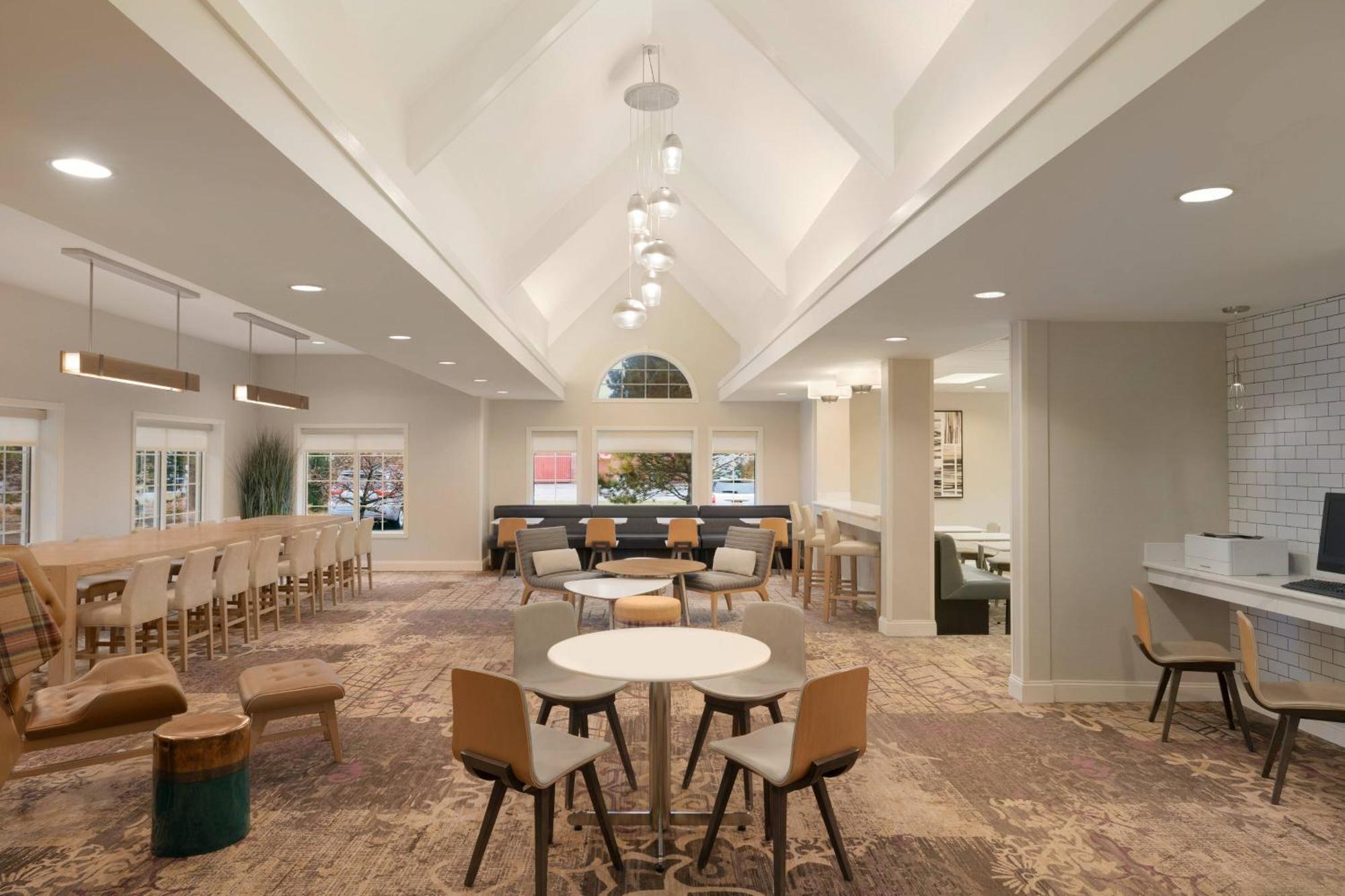 Residence Inn By Marriott Buffalo Galleria Mall Чиктовага Экстерьер фото