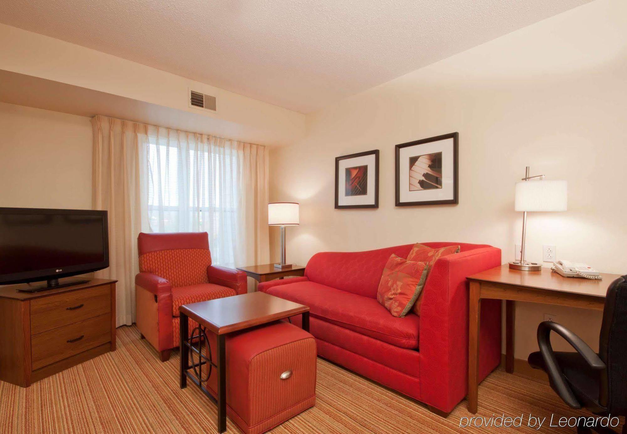 Residence Inn By Marriott Buffalo Galleria Mall Чиктовага Экстерьер фото